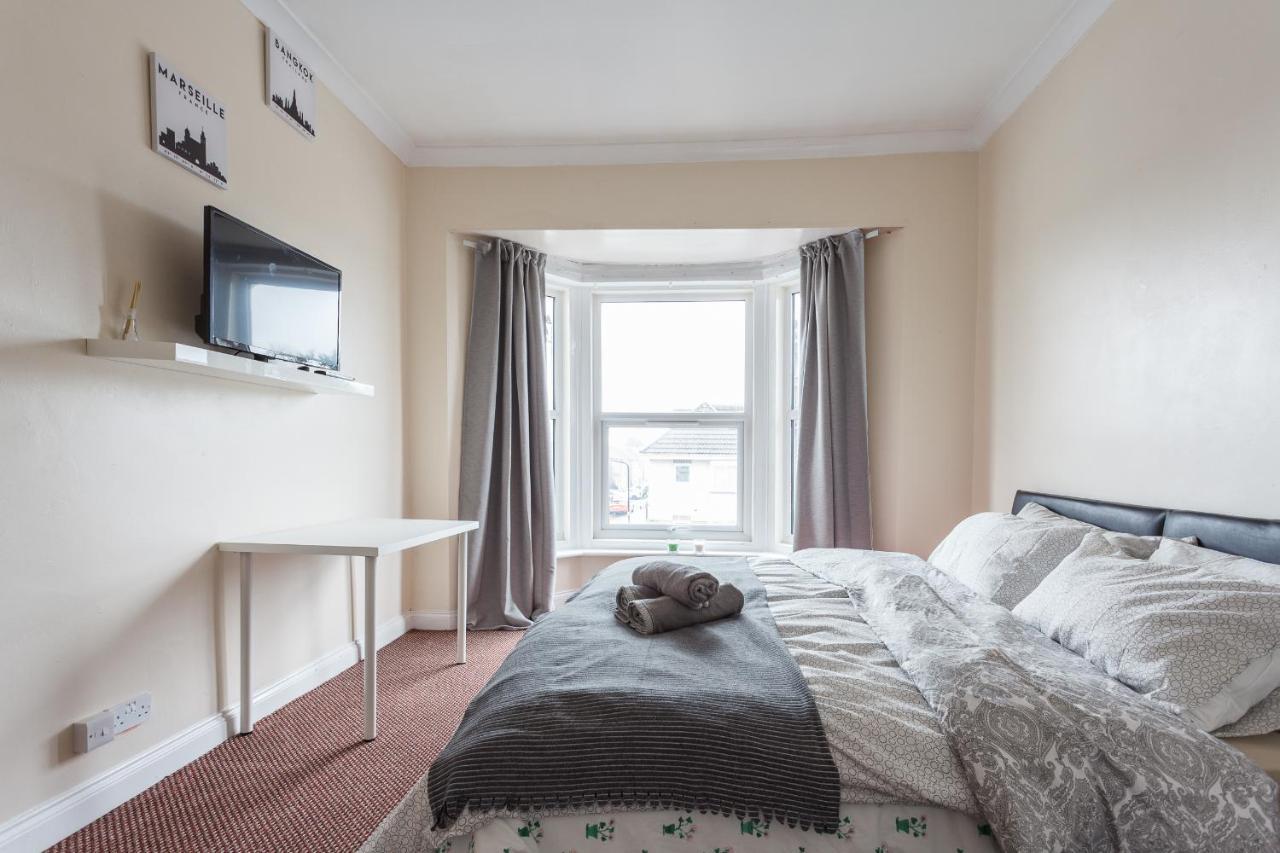 Shirley House 1, Guest House, Self Catering, Self Check In With Smart Locks, Use Of Fully Equipped Kitchen, Walking Distance To Southampton Central, Excellent Transport Links, Ideal For Longer Stays المظهر الخارجي الصورة