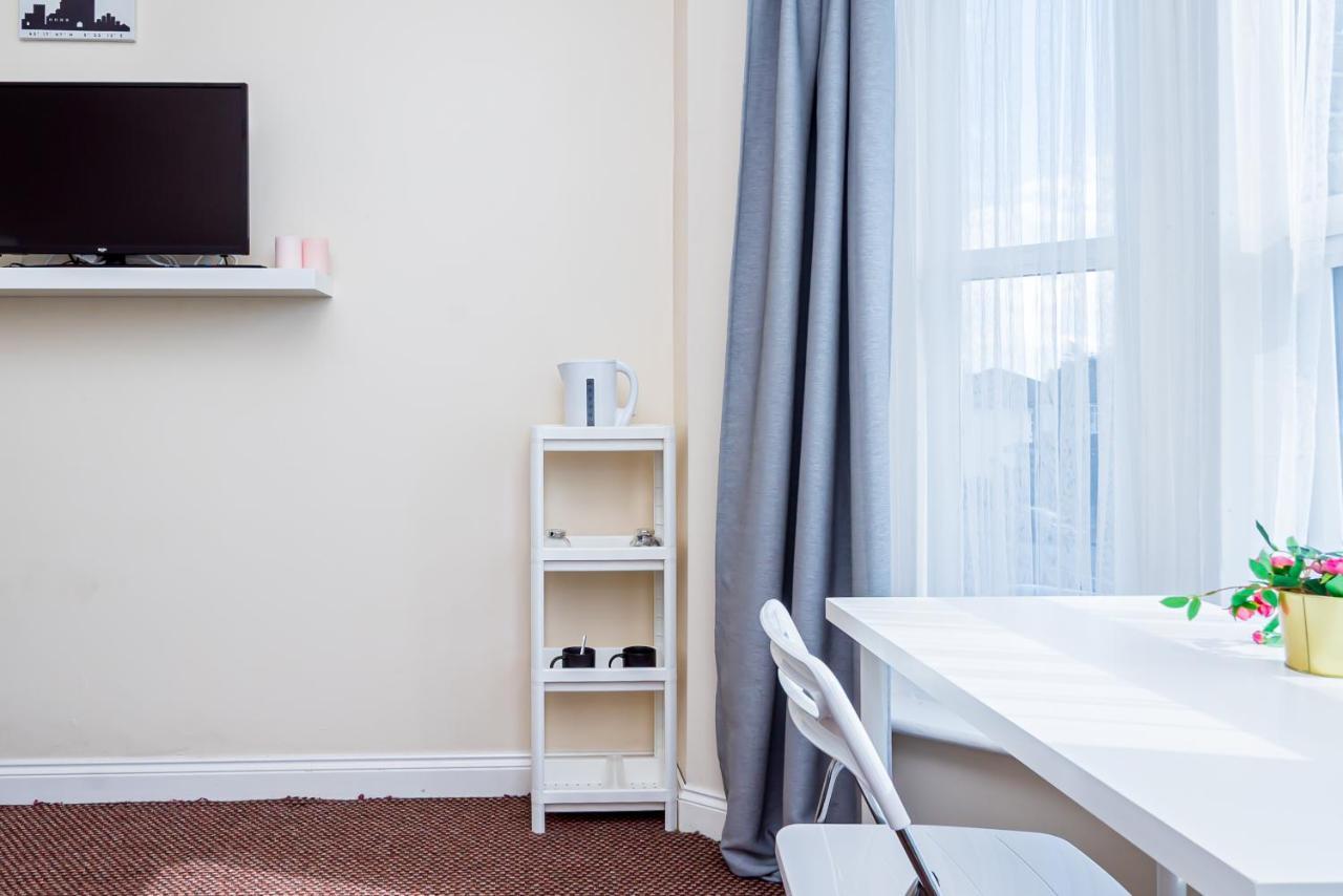 Shirley House 1, Guest House, Self Catering, Self Check In With Smart Locks, Use Of Fully Equipped Kitchen, Walking Distance To Southampton Central, Excellent Transport Links, Ideal For Longer Stays المظهر الخارجي الصورة