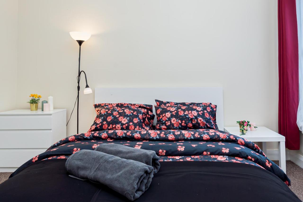 Shirley House 1, Guest House, Self Catering, Self Check In With Smart Locks, Use Of Fully Equipped Kitchen, Walking Distance To Southampton Central, Excellent Transport Links, Ideal For Longer Stays المظهر الخارجي الصورة