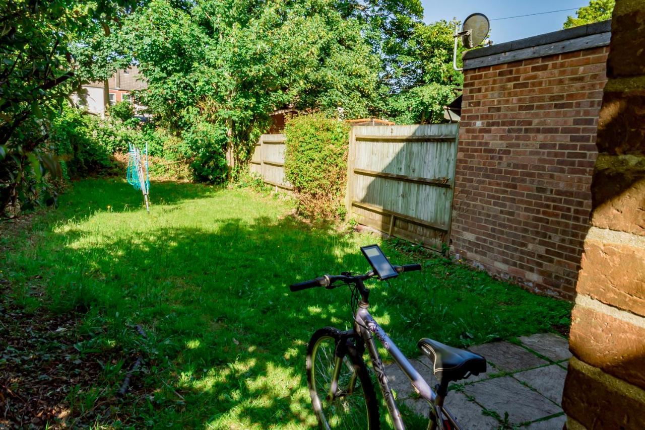 Shirley House 1, Guest House, Self Catering, Self Check In With Smart Locks, Use Of Fully Equipped Kitchen, Walking Distance To Southampton Central, Excellent Transport Links, Ideal For Longer Stays المظهر الخارجي الصورة